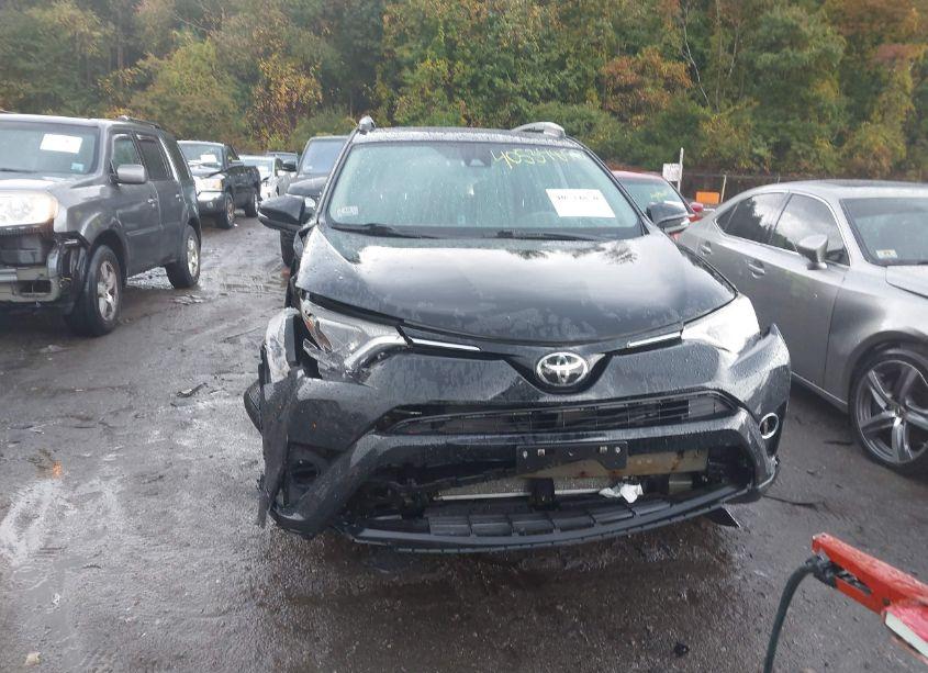 Photo 12 of 2017 Toyota Rav4 XLE (VIN 2T3RFREV1HW692422)