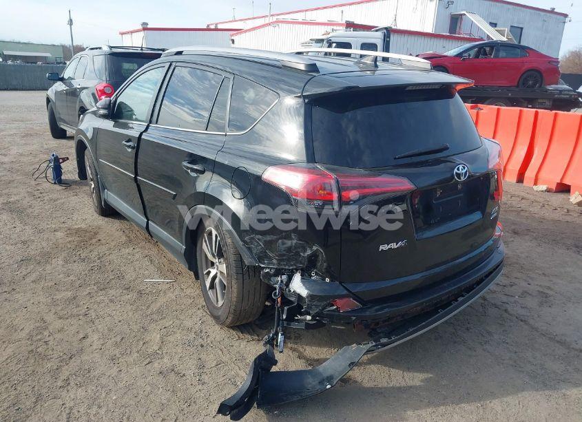 Photo 3 of 2018 Toyota Rav4 ADVENTURE/XLE (VIN 2T3RFREV1JW763012)