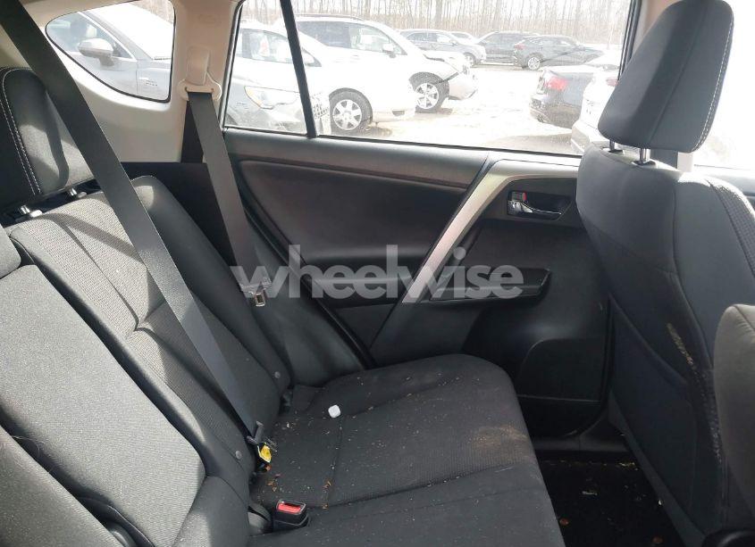 Photo 8 of 2018 Toyota Rav4 ADVENTURE/XLE (VIN 2T3RFREV1JW763012)