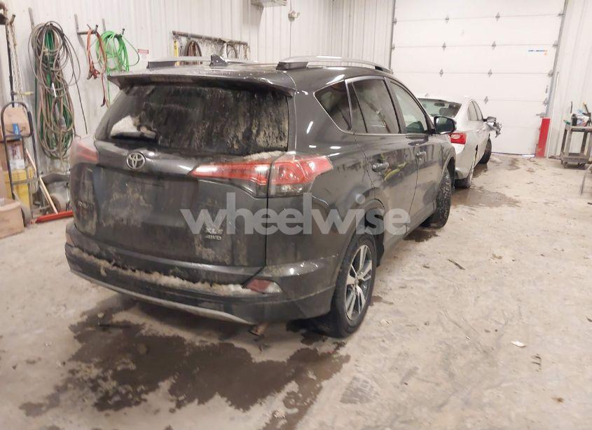 Photo 4 of 2018 Toyota Rav4 ADVENTURE/XLE (VIN 2T3RFREV1JW788704)