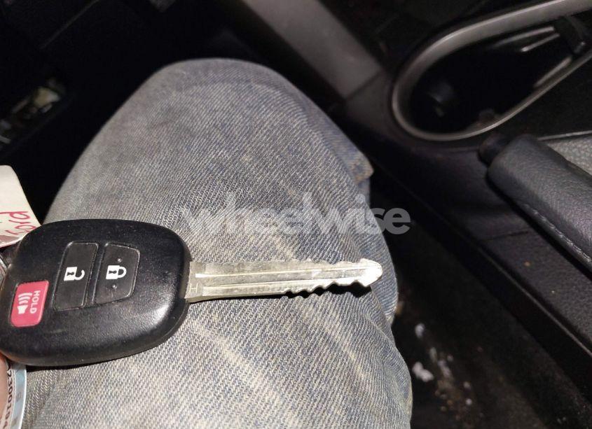 Photo 10 of 2018 Toyota Rav4 XLE (VIN 2T3RFREV1JW793515)