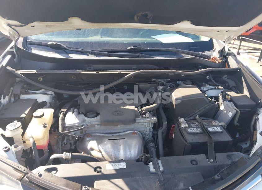 Photo 10 of 2018 Toyota Rav4 XLE (VIN 2T3RFREV1JW806022)