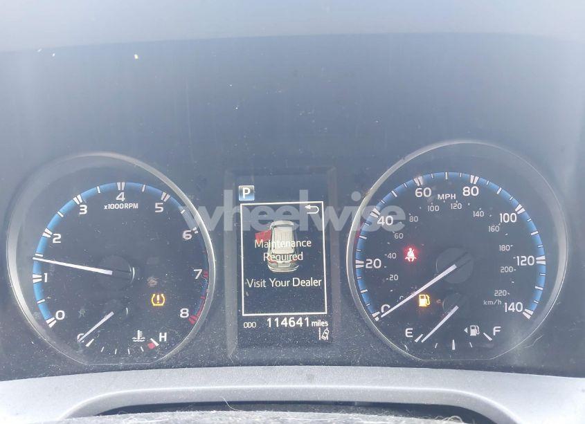 Photo 7 of 2018 Toyota Rav4 XLE (VIN 2T3RFREV1JW806022)