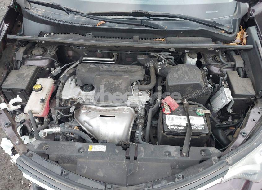 Photo 10 of 2018 Toyota Rav4 ADVENTURE/XLE (VIN 2T3RFREV1JW839196)