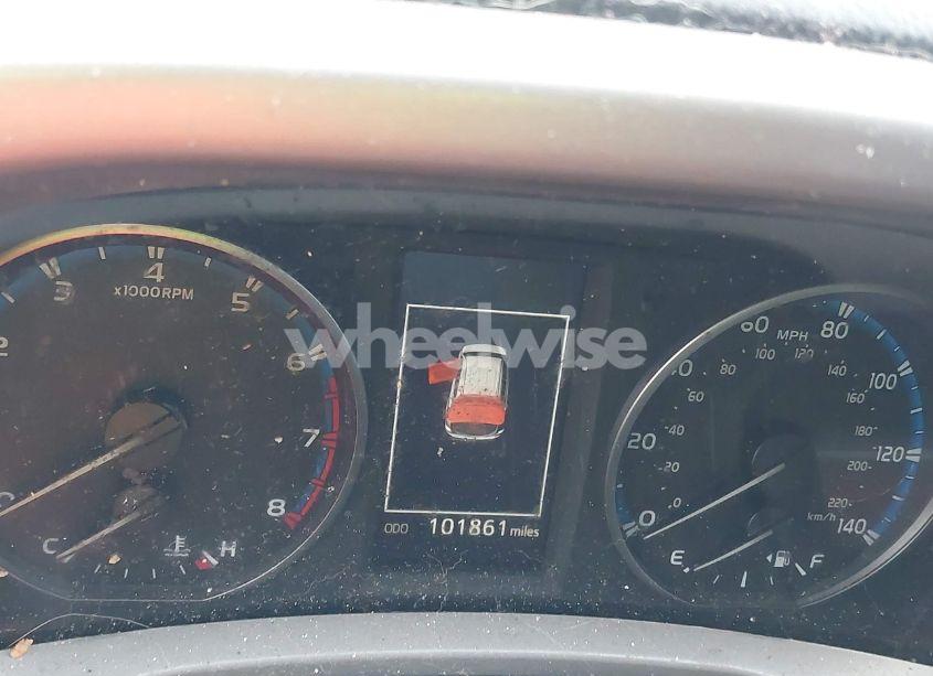 Photo 7 of 2018 Toyota Rav4 ADVENTURE/XLE (VIN 2T3RFREV1JW839196)