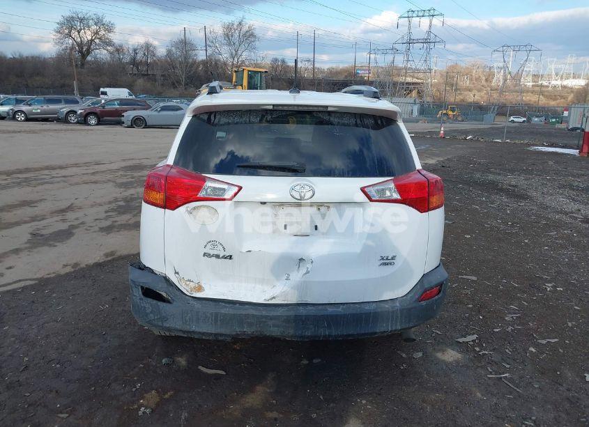 Photo 16 of 2013 Toyota Rav4 XLE (VIN 2T3RFREV2DW099551)