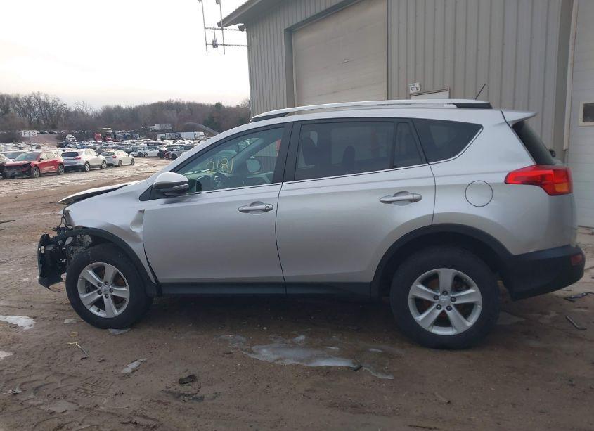 Photo 14 of 2014 Toyota Rav4 XLE (VIN 2T3RFREV2EW179790)