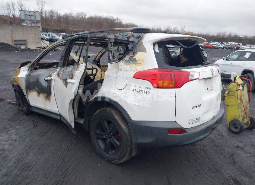 Photo 3 of 2014 Toyota Rav4 XLE (VIN 2T3RFREV2EW202260)