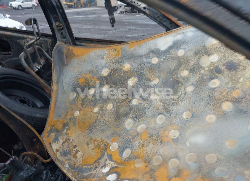 Photo 5 of 2014 Toyota Rav4 XLE (VIN 2T3RFREV2EW202260)