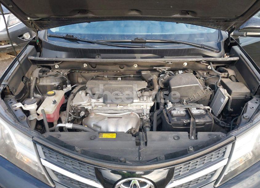 Photo 10 of 2015 Toyota Rav4 XLE (VIN 2T3RFREV2FW230559)