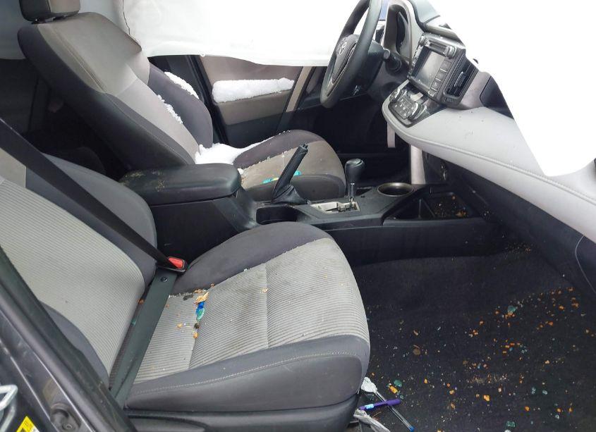 Photo 5 of 2015 Toyota Rav4 XLE (VIN 2T3RFREV2FW262539)