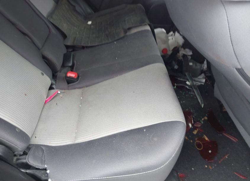 Photo 8 of 2015 Toyota Rav4 XLE (VIN 2T3RFREV2FW262539)