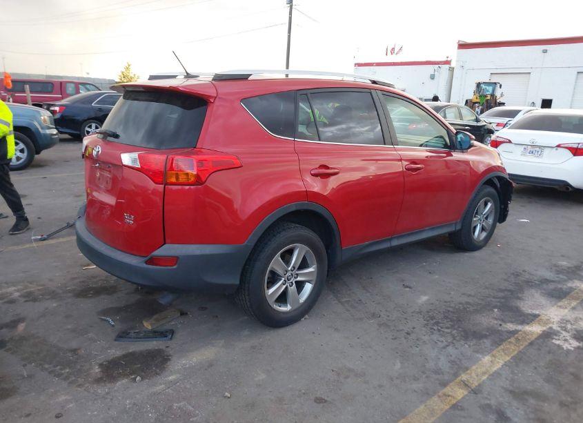 Photo 4 of 2015 Toyota Rav4 XLE (VIN 2T3RFREV2FW356503)