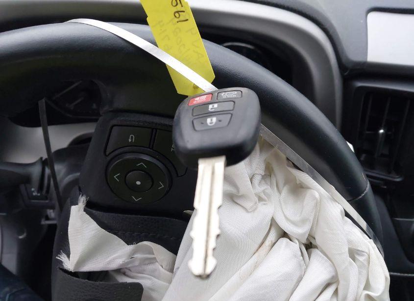 Photo 11 of 2016 Toyota Rav4 XLE (VIN 2T3RFREV2GW439561)