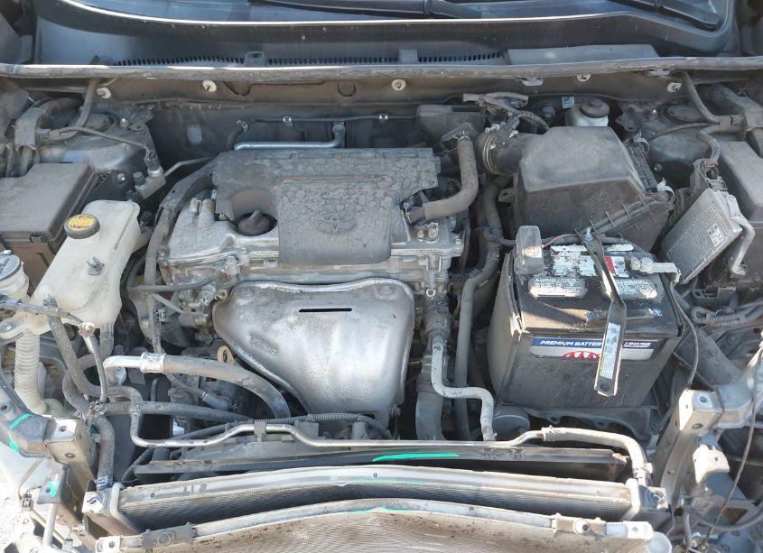 Photo 10 of 2016 Toyota Rav4 XLE (VIN 2T3RFREV2GW449748)