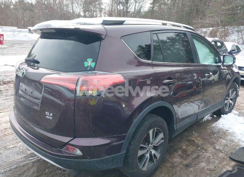 Photo 4 of 2016 Toyota Rav4 XLE (VIN 2T3RFREV2GW458000)