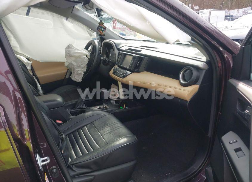 Photo 5 of 2016 Toyota Rav4 XLE (VIN 2T3RFREV2GW458000)