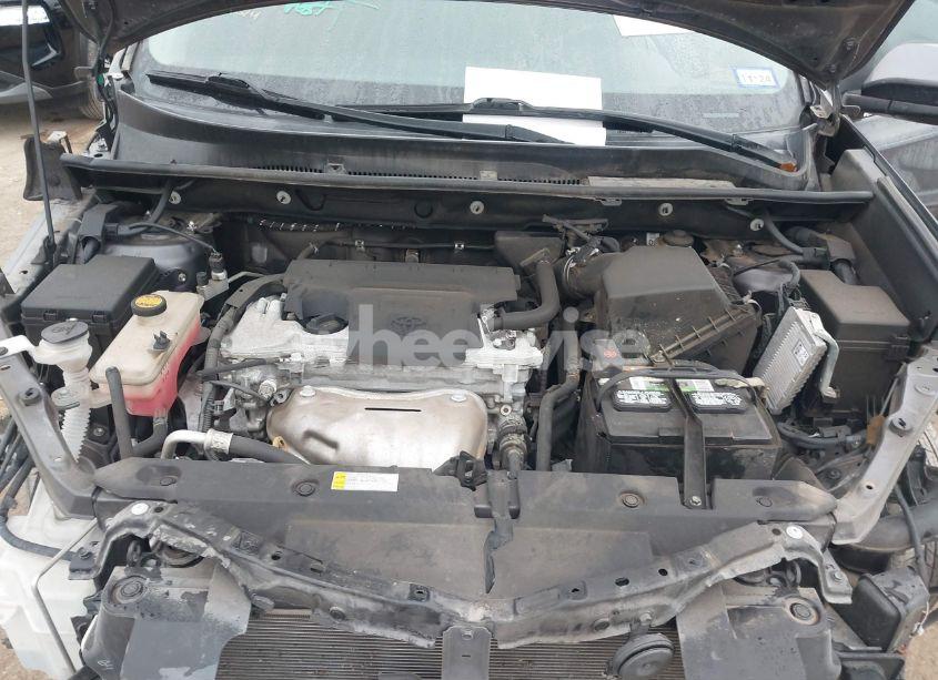 Photo 10 of 2016 Toyota Rav4 XLE (VIN 2T3RFREV2GW492714)