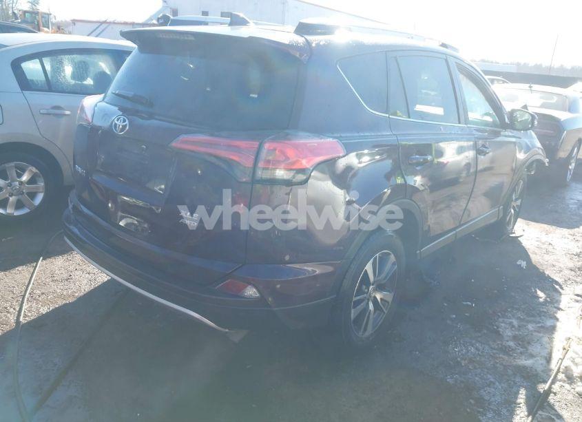 Photo 4 of 2016 Toyota Rav4 XLE (VIN 2T3RFREV2GW523265)