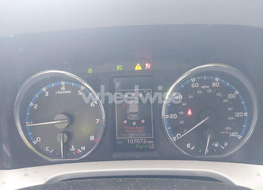 Photo 7 of 2016 Toyota Rav4 XLE (VIN 2T3RFREV2GW523265)