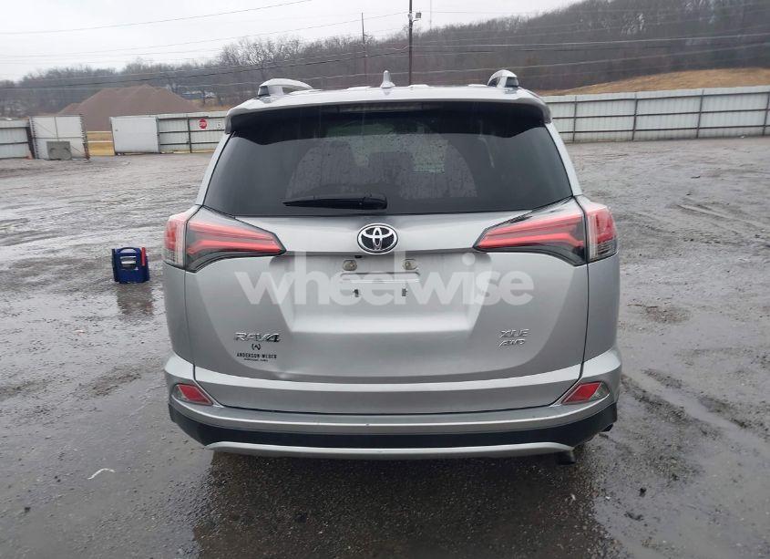 Photo 16 of 2016 Toyota Rav4 XLE (VIN 2T3RFREV2GW526344)