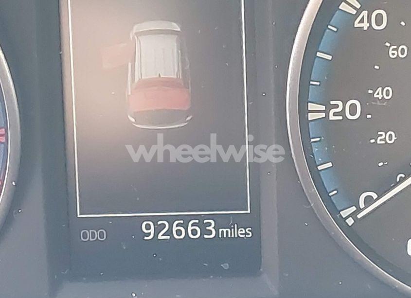 Photo 14 of 2017 Toyota Rav4 XLE (VIN 2T3RFREV2HW674317)