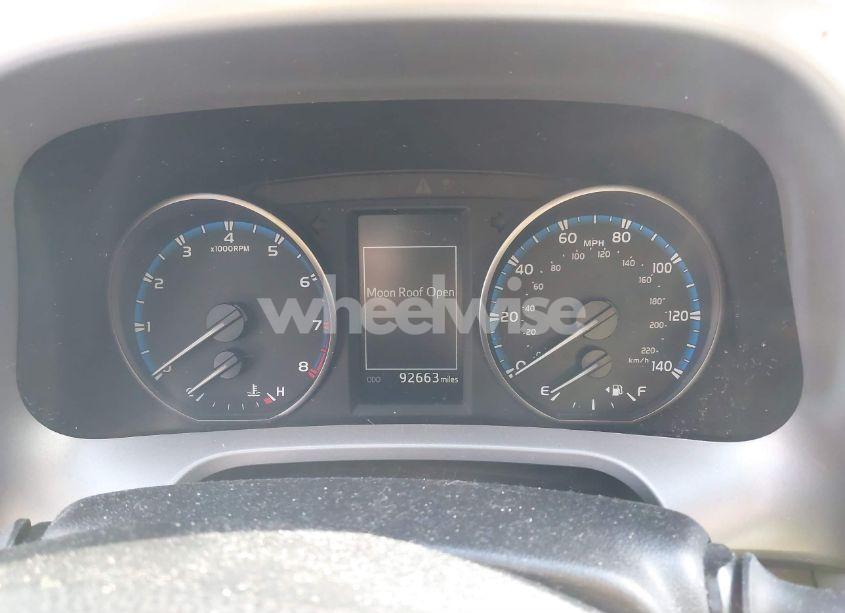 Photo 7 of 2017 Toyota Rav4 XLE (VIN 2T3RFREV2HW674317)