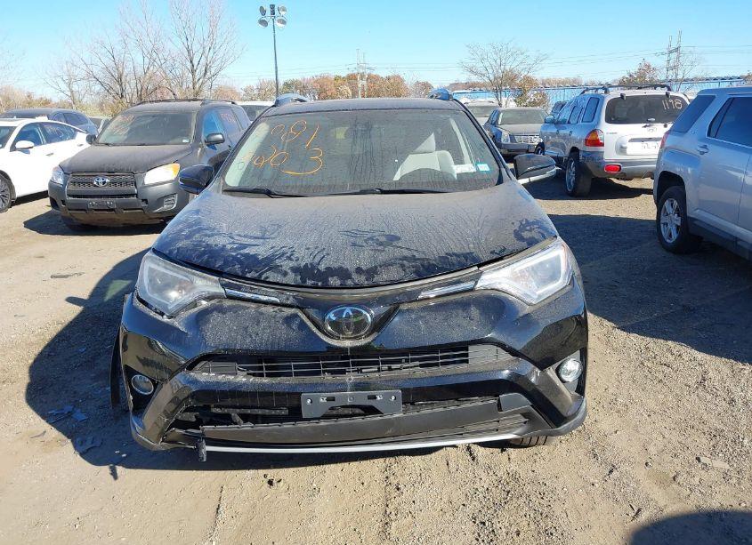 Photo 12 of 2017 Toyota Rav4 XLE (VIN 2T3RFREV2HW681493)