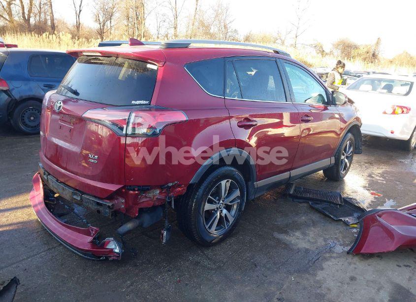 Photo 4 of 2018 Toyota Rav4 ADVENTURE/XLE (VIN 2T3RFREV2JW731055)