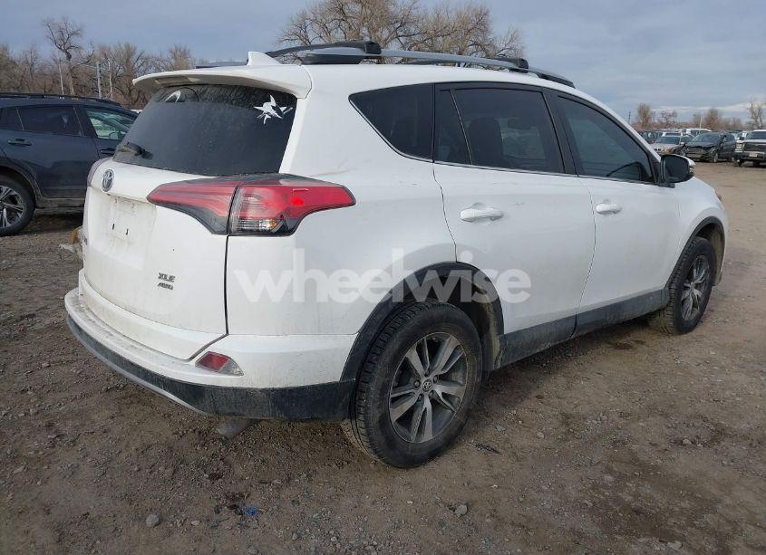 Photo 4 of 2018 Toyota Rav4 ADVENTURE/XLE (VIN 2T3RFREV2JW777906)