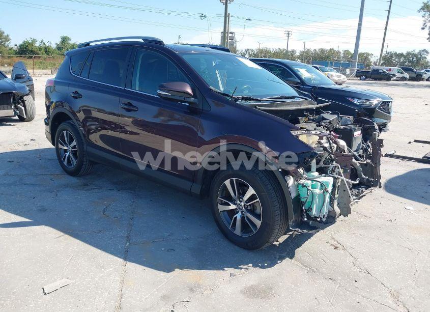 2018 Toyota Rav4 ADVENTURE/XLE (VIN 2T3RFREV2JW840776) main photo