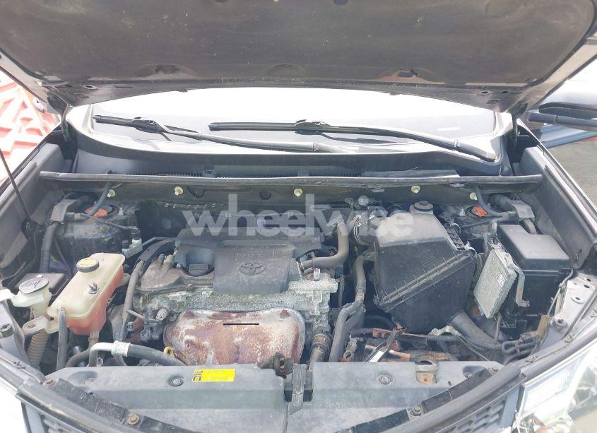 Photo 10 of 2013 Toyota Rav4 XLE (VIN 2T3RFREV3DW120987)