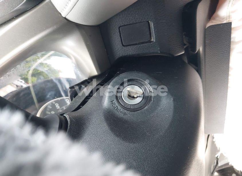 Photo 11 of 2013 Toyota Rav4 XLE (VIN 2T3RFREV3DW120987)