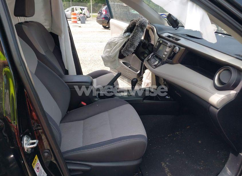 Photo 5 of 2013 Toyota Rav4 XLE (VIN 2T3RFREV3DW120987)