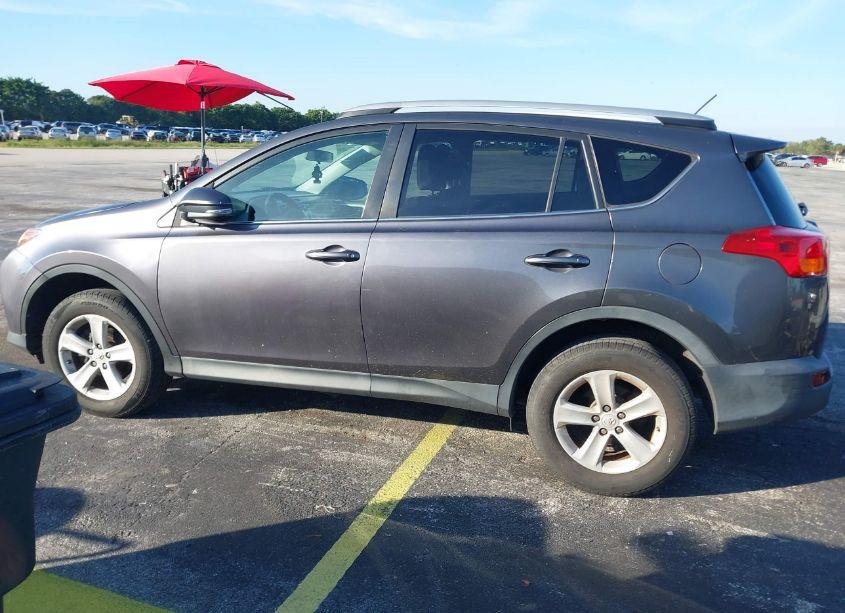 Photo 14 of 2014 Toyota Rav4 XLE (VIN 2T3RFREV3EW202767)