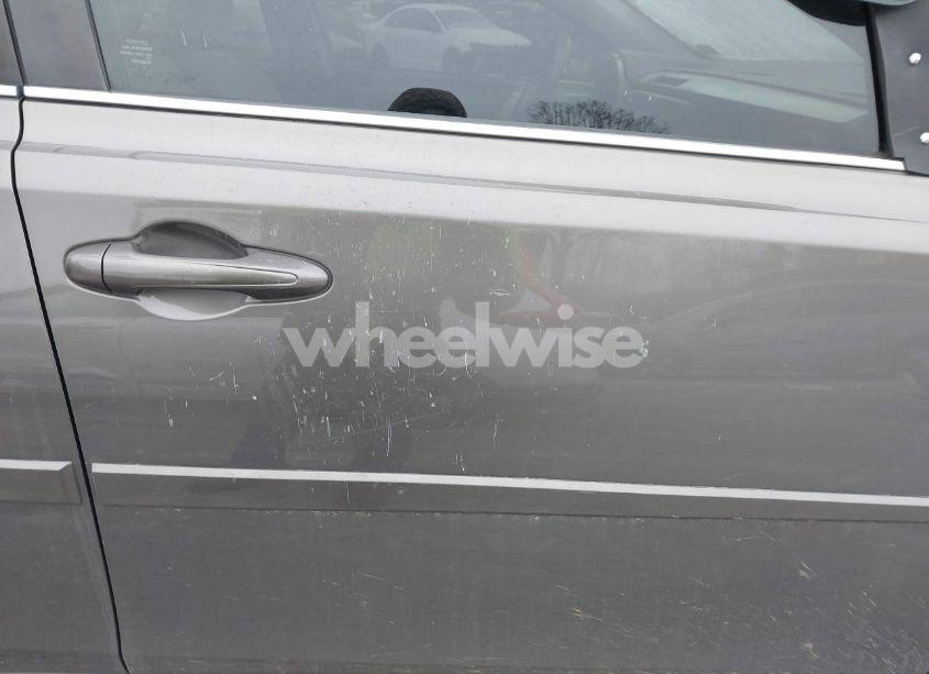 Photo 12 of 2015 Toyota Rav4 XLE (VIN 2T3RFREV3FW241344)