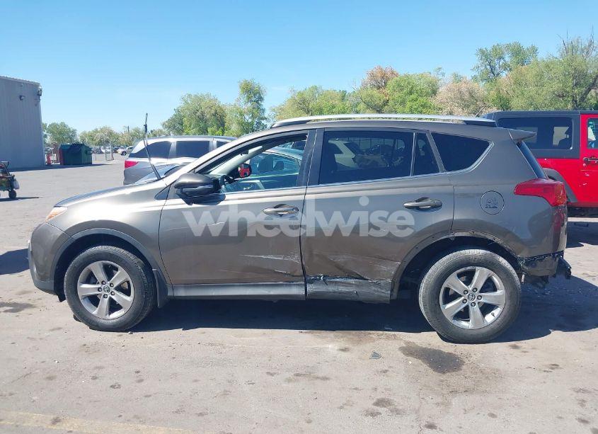 Photo 14 of 2015 Toyota Rav4 XLE (VIN 2T3RFREV3FW278815)