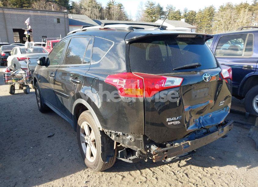 Photo 3 of 2015 Toyota Rav4 XLE (VIN 2T3RFREV3FW346417)