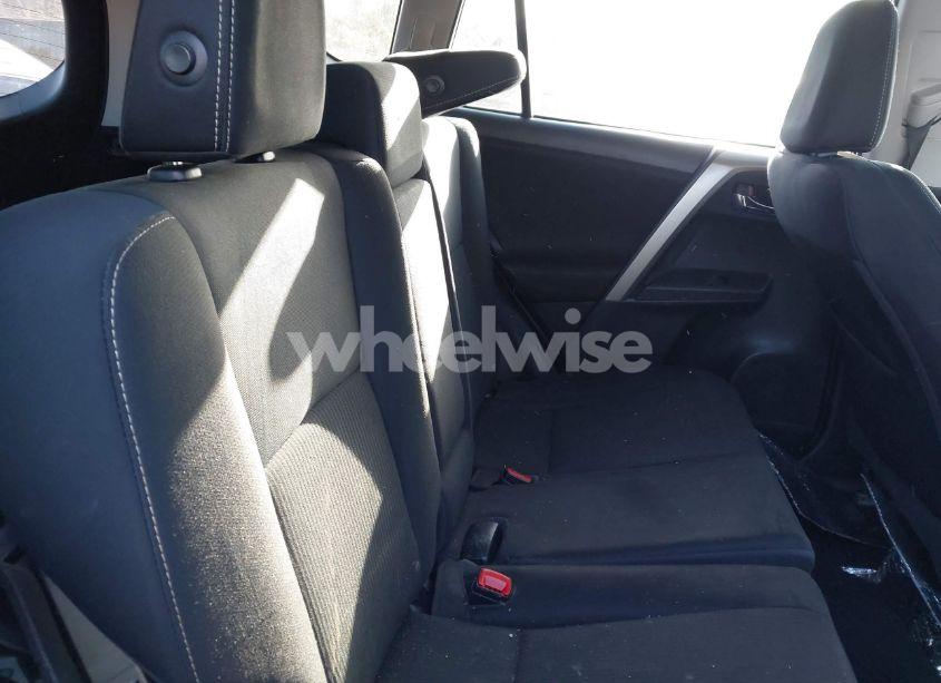 Photo 8 of 2015 Toyota Rav4 XLE (VIN 2T3RFREV3FW346417)