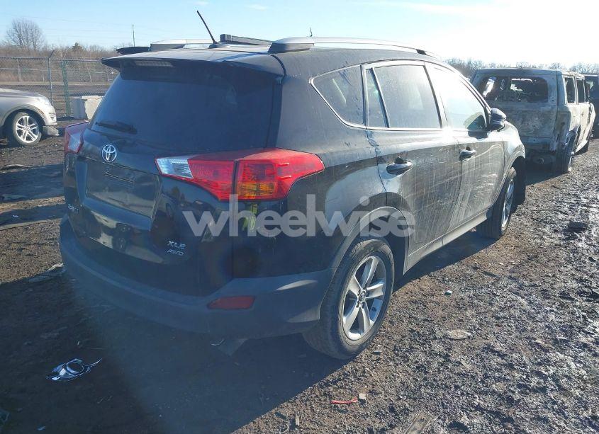 Photo 4 of 2015 Toyota Rav4 XLE (VIN 2T3RFREV3FW374508)