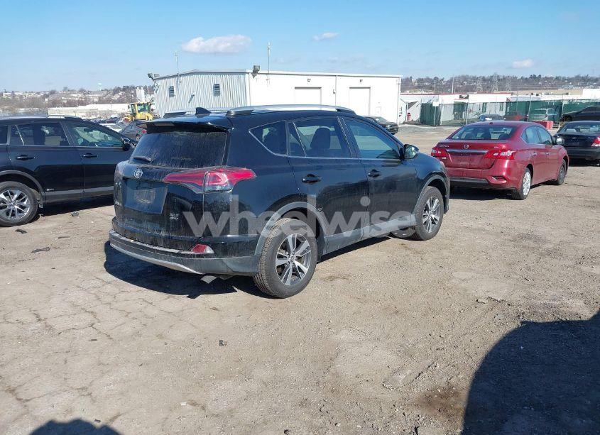 Photo 4 of 2016 Toyota Rav4 XLE (VIN 2T3RFREV3GW430092)