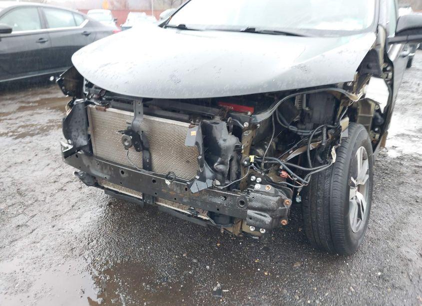 Photo 6 of 2016 Toyota Rav4 XLE (VIN 2T3RFREV3GW488025)