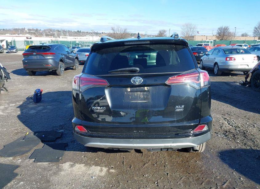 Photo 16 of 2016 Toyota Rav4 XLE (VIN 2T3RFREV3GW488378)