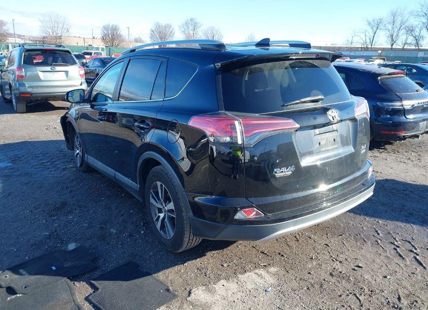 Photo 3 of 2016 Toyota Rav4 XLE (VIN 2T3RFREV3GW488378)
