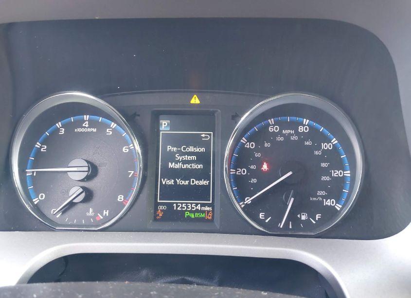 Photo 7 of 2016 Toyota Rav4 XLE (VIN 2T3RFREV3GW537577)