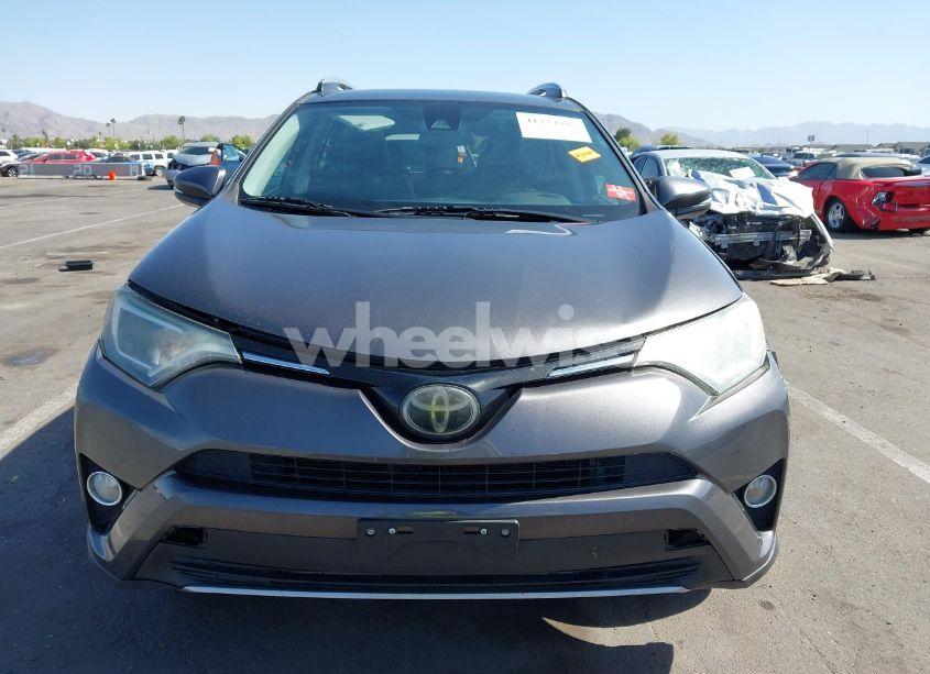 Photo 12 of 2017 Toyota Rav4 XLE (VIN 2T3RFREV3HW546118)