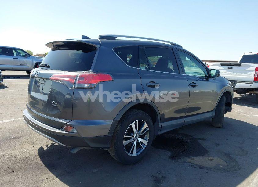 Photo 4 of 2017 Toyota Rav4 XLE (VIN 2T3RFREV3HW546118)