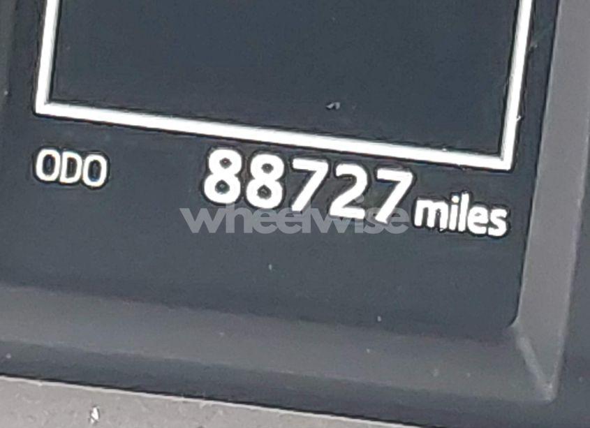 Photo 15 of 2017 Toyota Rav4 XLE (VIN 2T3RFREV3HW554428)