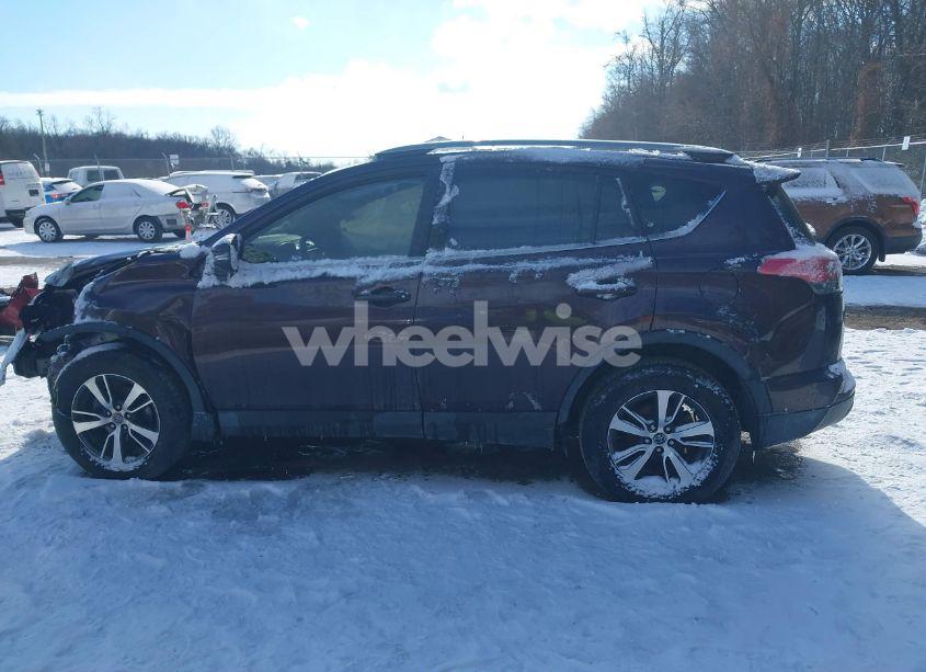 Photo 14 of 2017 Toyota Rav4 XLE (VIN 2T3RFREV3HW593455)
