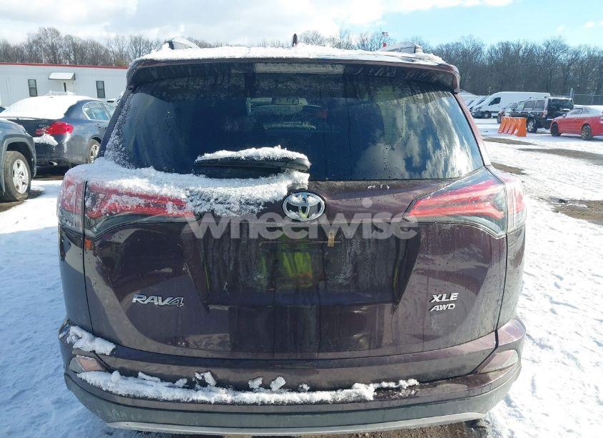 Photo 16 of 2017 Toyota Rav4 XLE (VIN 2T3RFREV3HW593455)